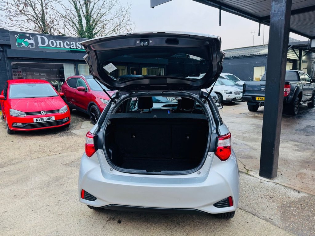 Used Toyota Yaris 2019 for sale - 77014340: Photo 11