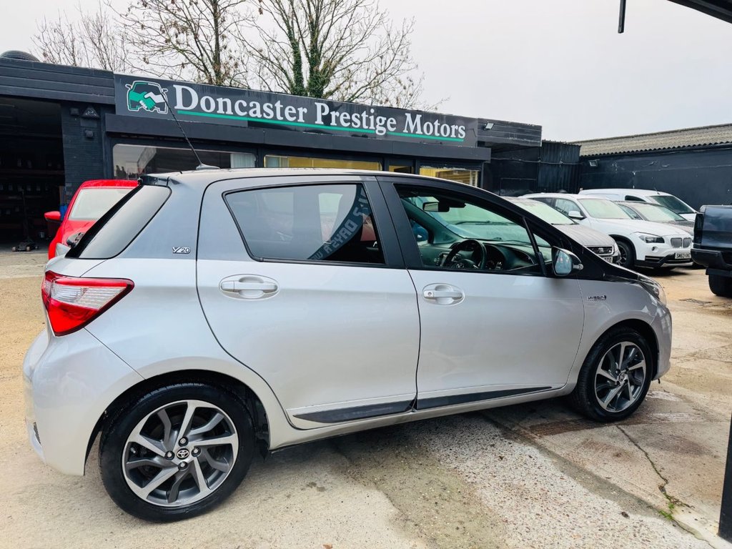 Used Toyota Yaris 2019 for sale - 77014340: Photo 9