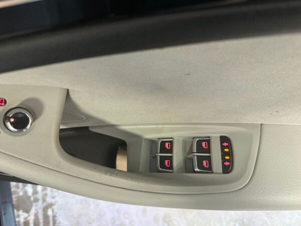 Used Audi A6 Saloon 2015 for sale - 73024336: Photo 18