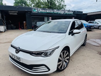 Used Volkswagen Golf 2021 for sale - 78850950: Photo