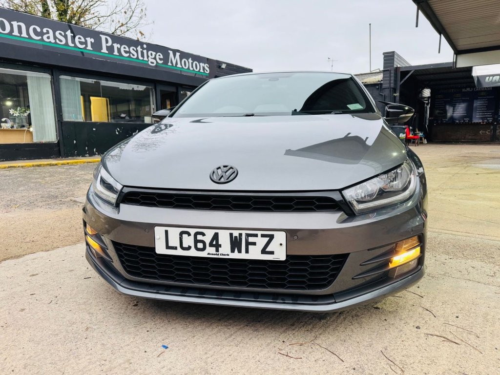 Used Volkswagen Scirocco 2015 for sale - 76420059: Photo 2