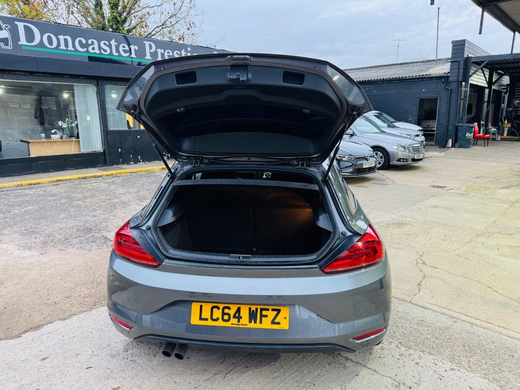 Used Volkswagen Scirocco 2015 for sale - 76420059: Photo 7