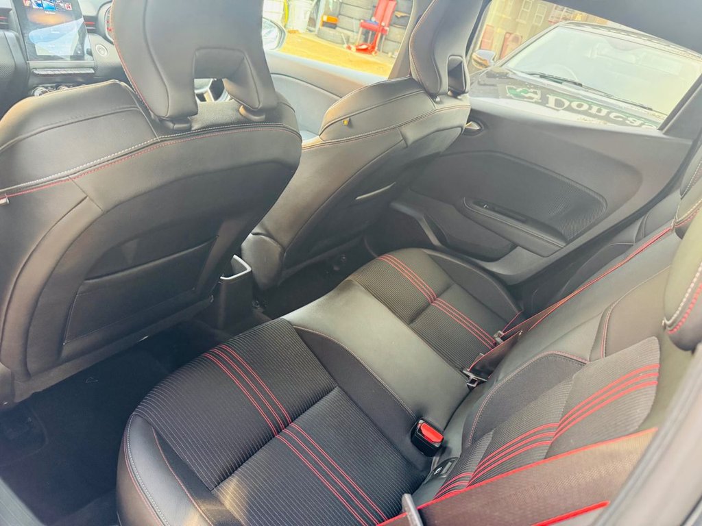 Used Renault Clio 2020 for sale - 76670630: Photo 11