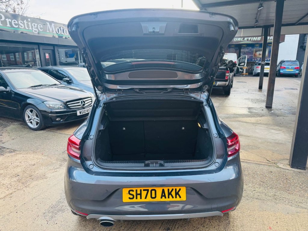 Used Renault Clio 2020 for sale - 76670630: Photo 9