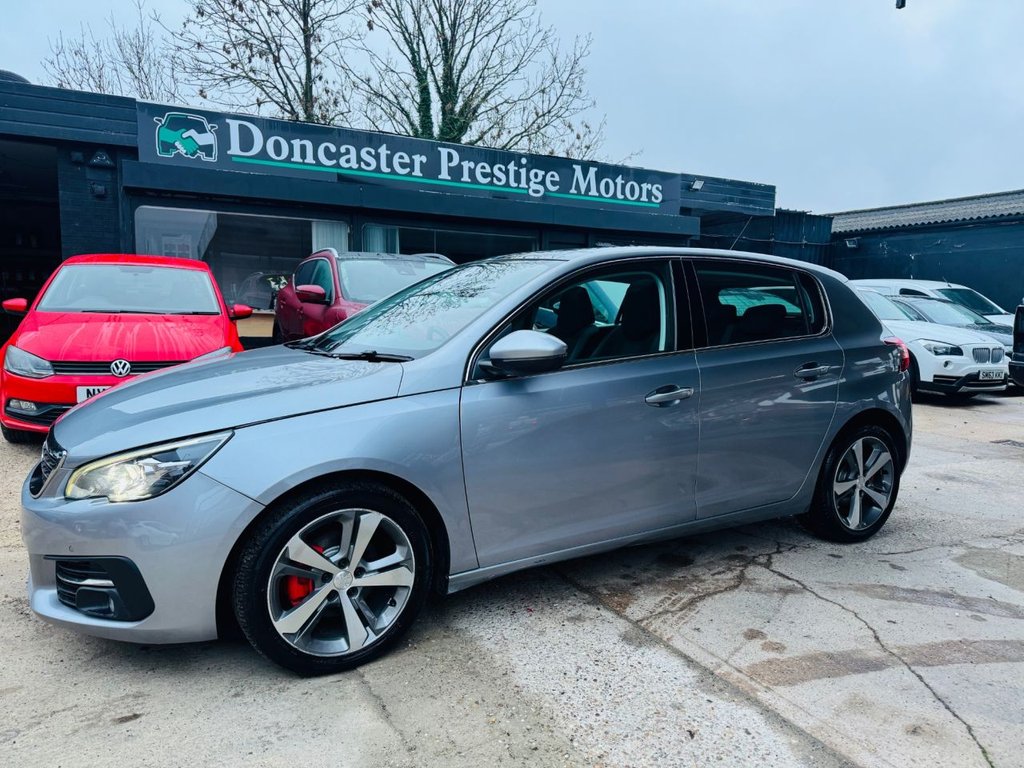 Used Peugeot 308 2019 for sale - 77014383: Photo 4