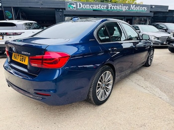 Used BMW 3 Series 2017 for sale - 76245260: Photo