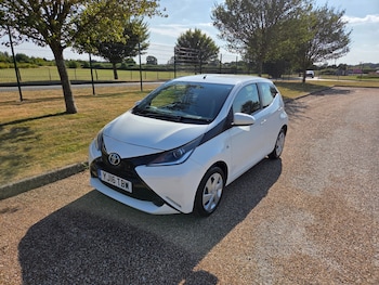 Used Toyota AYGO 2016 for sale - 75604985: Photo