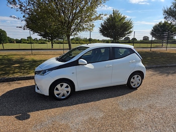 Used Toyota AYGO 2016 for sale - 75604985: Photo