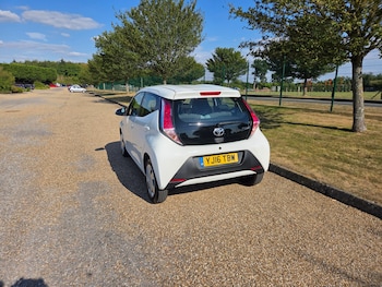 Used Toyota AYGO 2016 for sale - 75604985: Photo