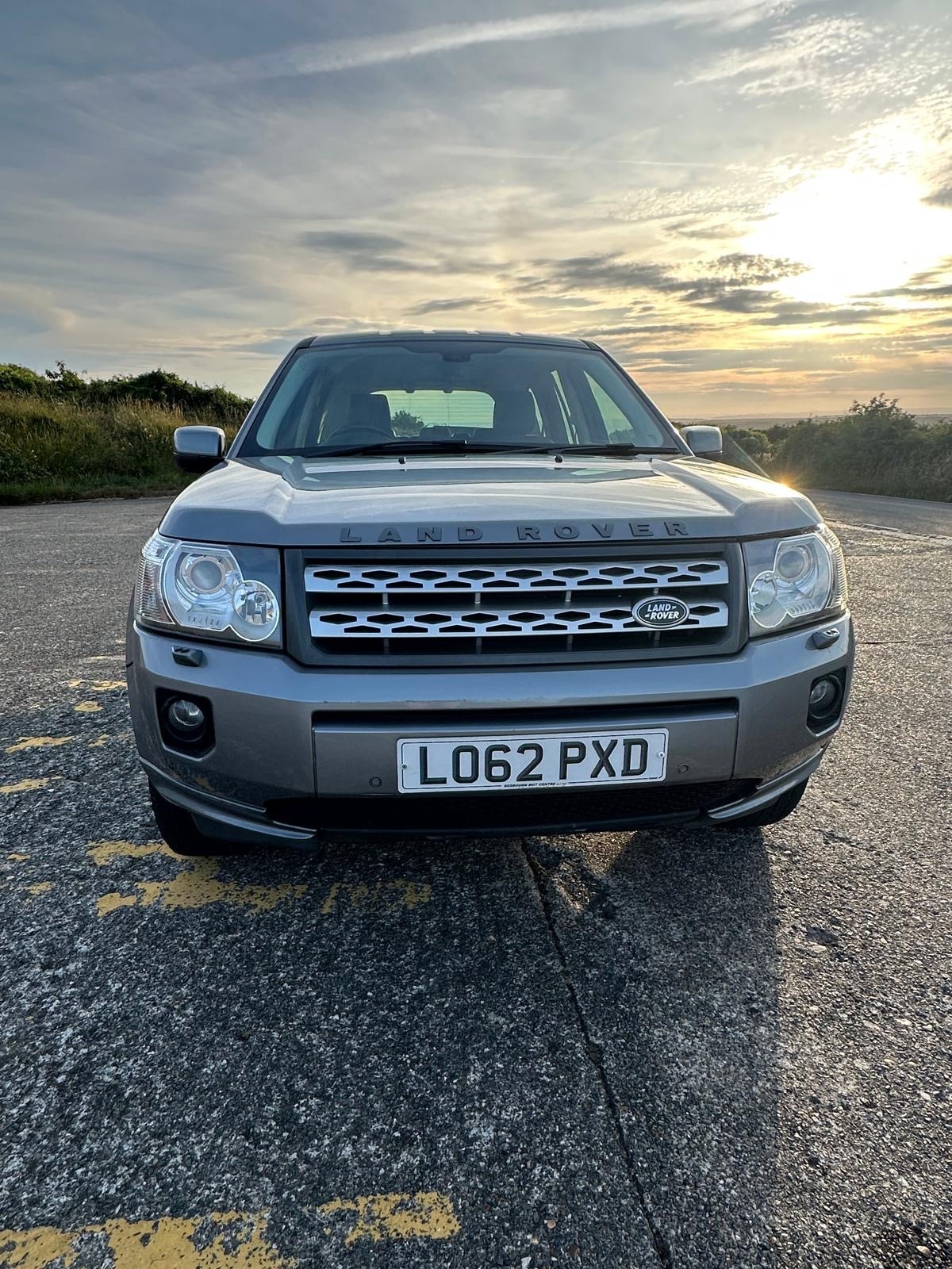 Used Land Rover Freelander 2012 for sale - 76618494: Photo 2