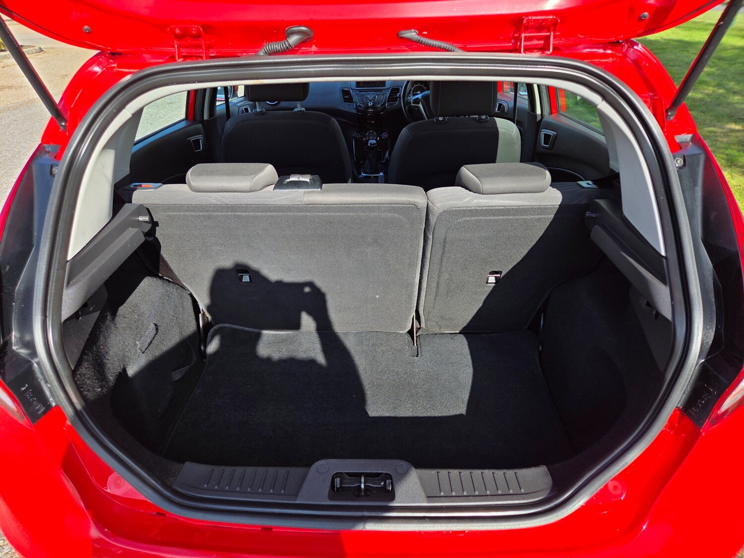 Vehicle 28
