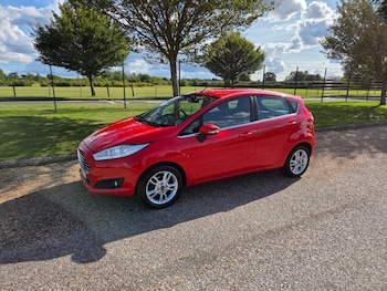 Used Ford Fiesta 2017 for sale - 75435182: Photo