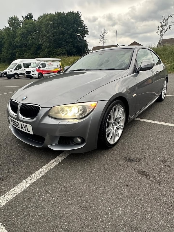 Used BMW 3 Series 2010 for sale - 76177026: Photo 2