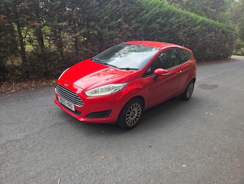 Used Ford Fiesta 2015 for sale - 79693857: Photo