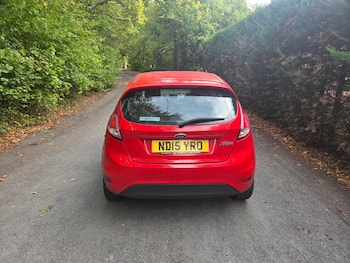 Used Ford Fiesta 2015 for sale - 79693857: Photo