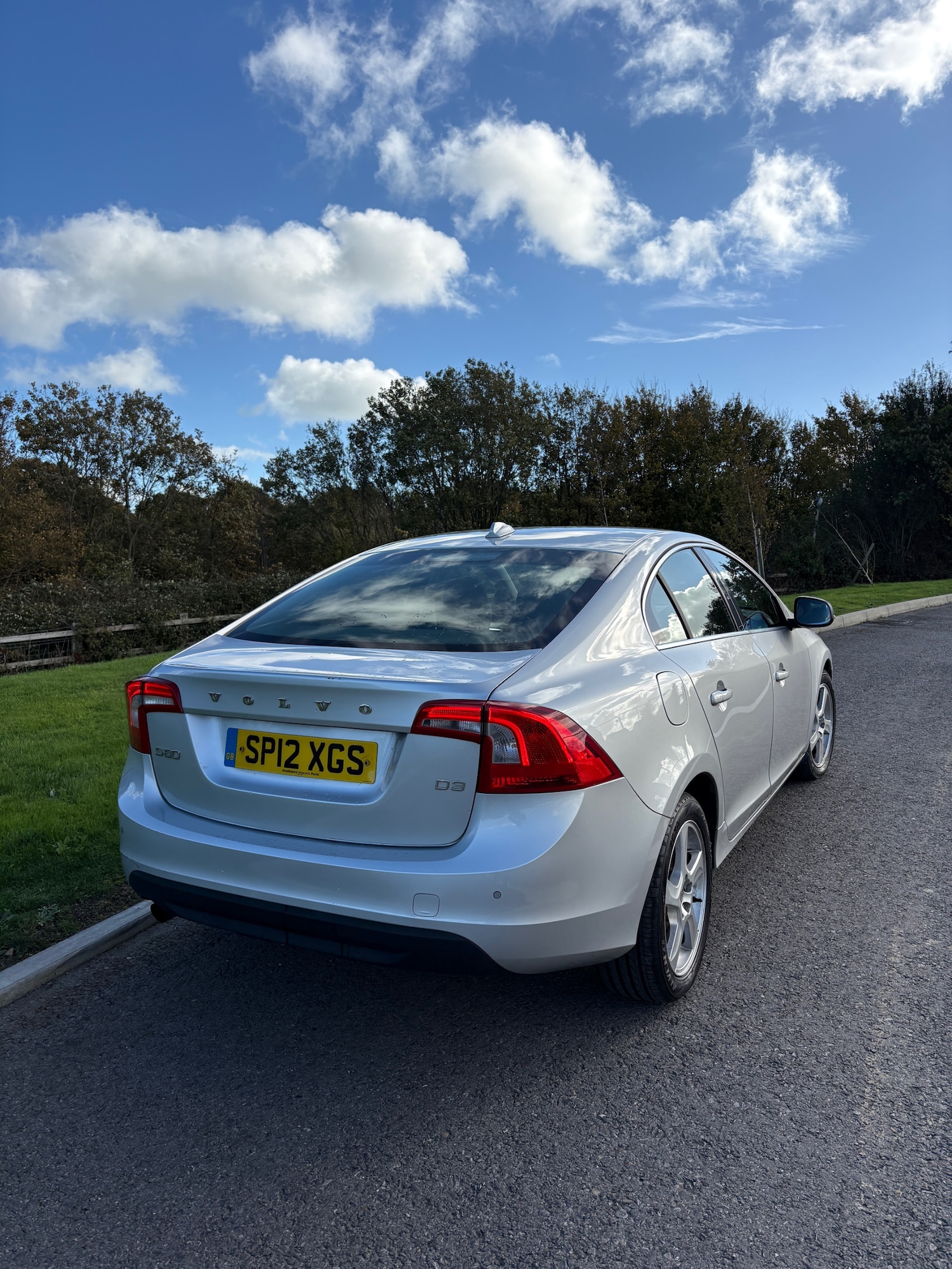 Used Volvo S60 2012 for sale - 76618547: Photo 6
