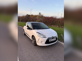 2015 (65) - 1.2 PureTech 110 DStyle Nav 3dr EAT6