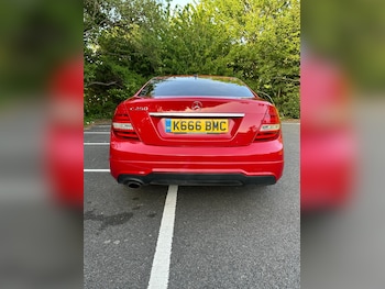 Used Mercedes-Benz C Class 2013 for sale - 79383587: Photo