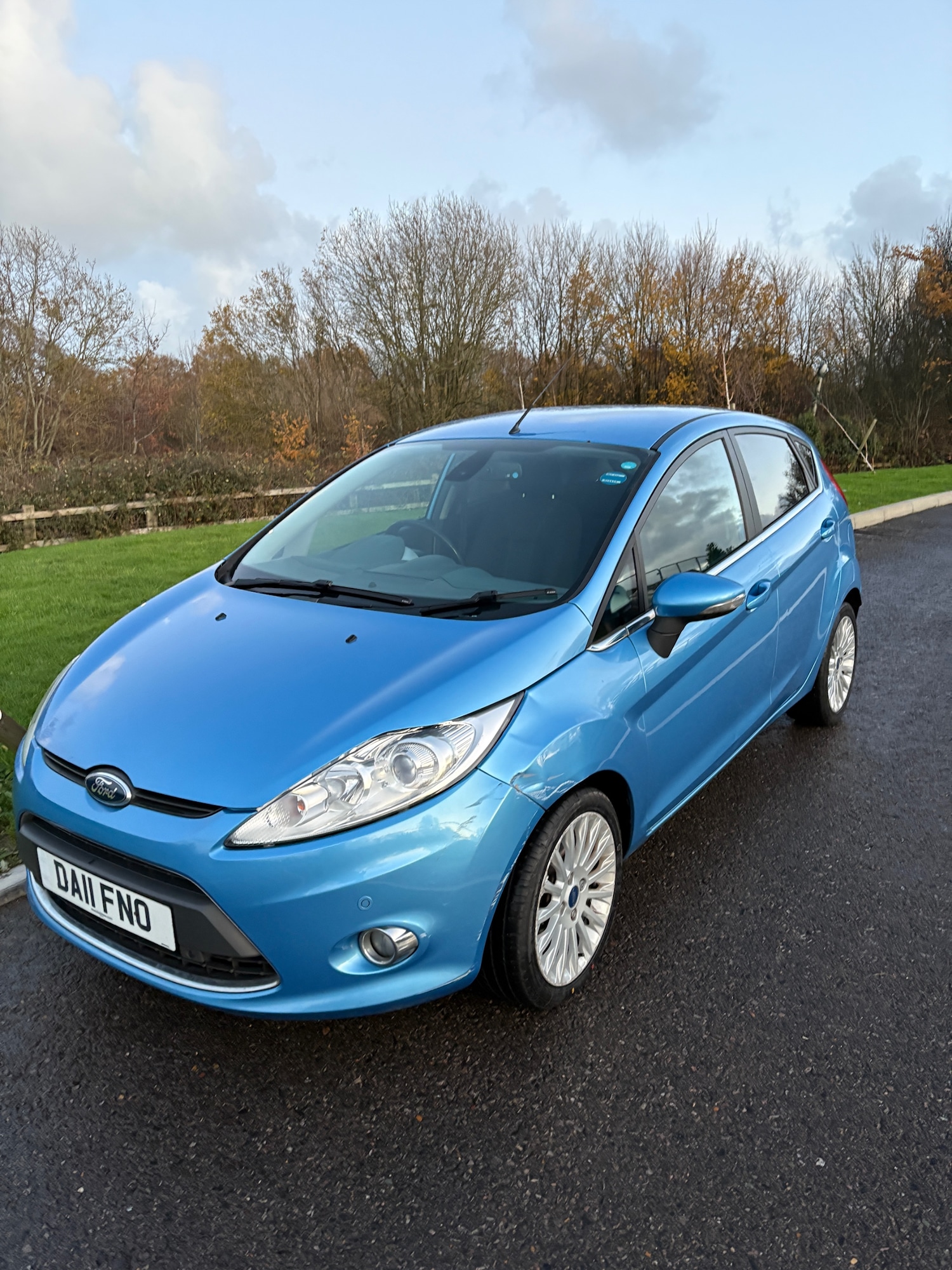 Used Ford Fiesta 2011 for sale - 76904452: Photo 1