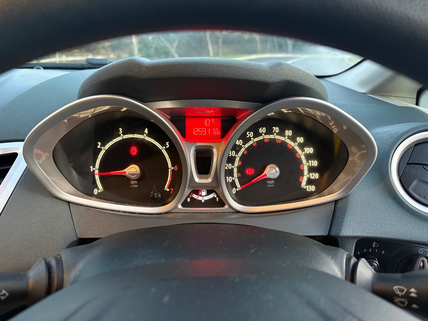 Used Ford Fiesta 2011 for sale - 76904452: Photo 24