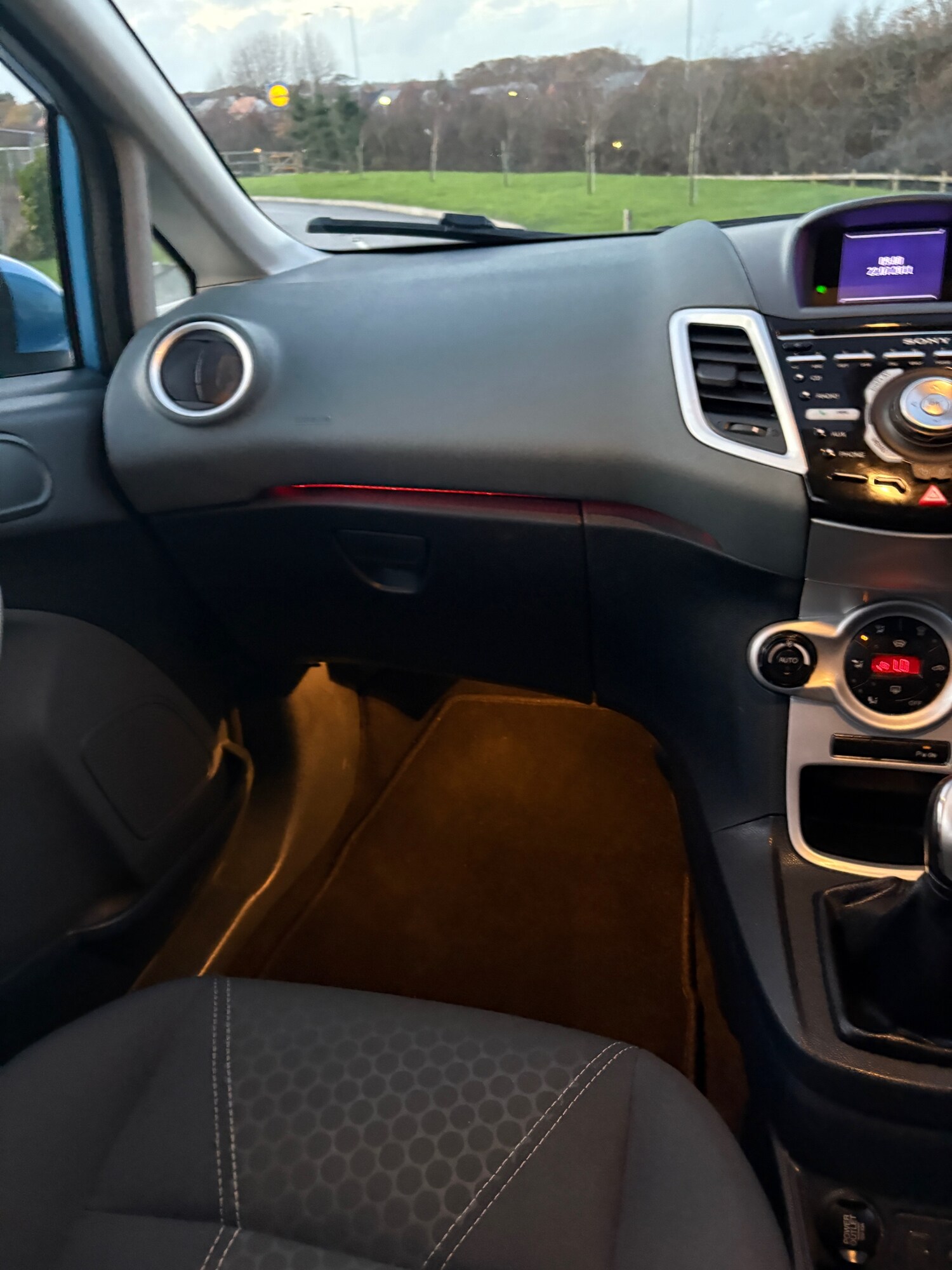 Used Ford Fiesta 2011 for sale - 76904452: Photo 41