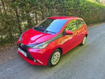 Used Toyota AYGO 2017 for sale - 79344883: Photo