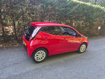 Used Toyota AYGO 2017 for sale - 79344883: Photo
