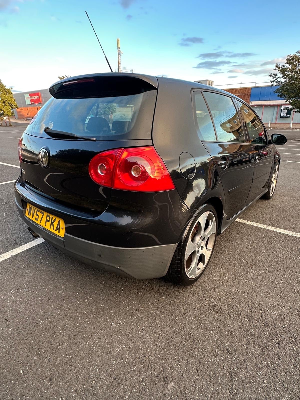 Used Volkswagen Golf 2007 for sale - 76171990: Photo 4