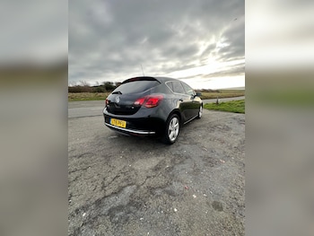 Used Vauxhall Astra 2015 for sale - 79399294: Photo