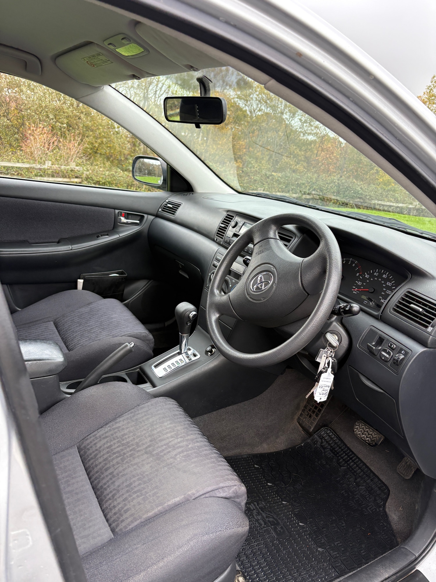 Used Toyota Corolla 2004 for sale - 76565025: Photo 10