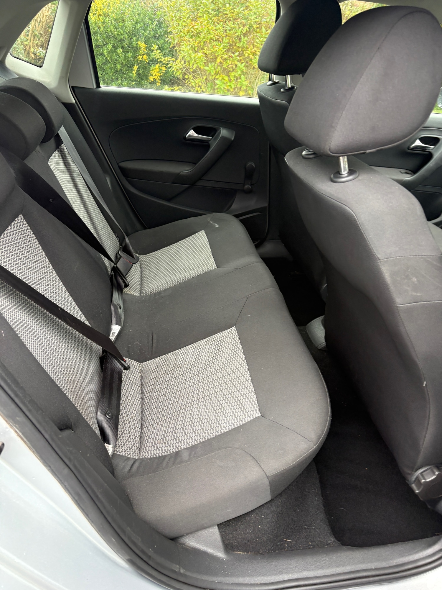 Used Volkswagen Polo 2010 for sale - 76663823: Photo 13