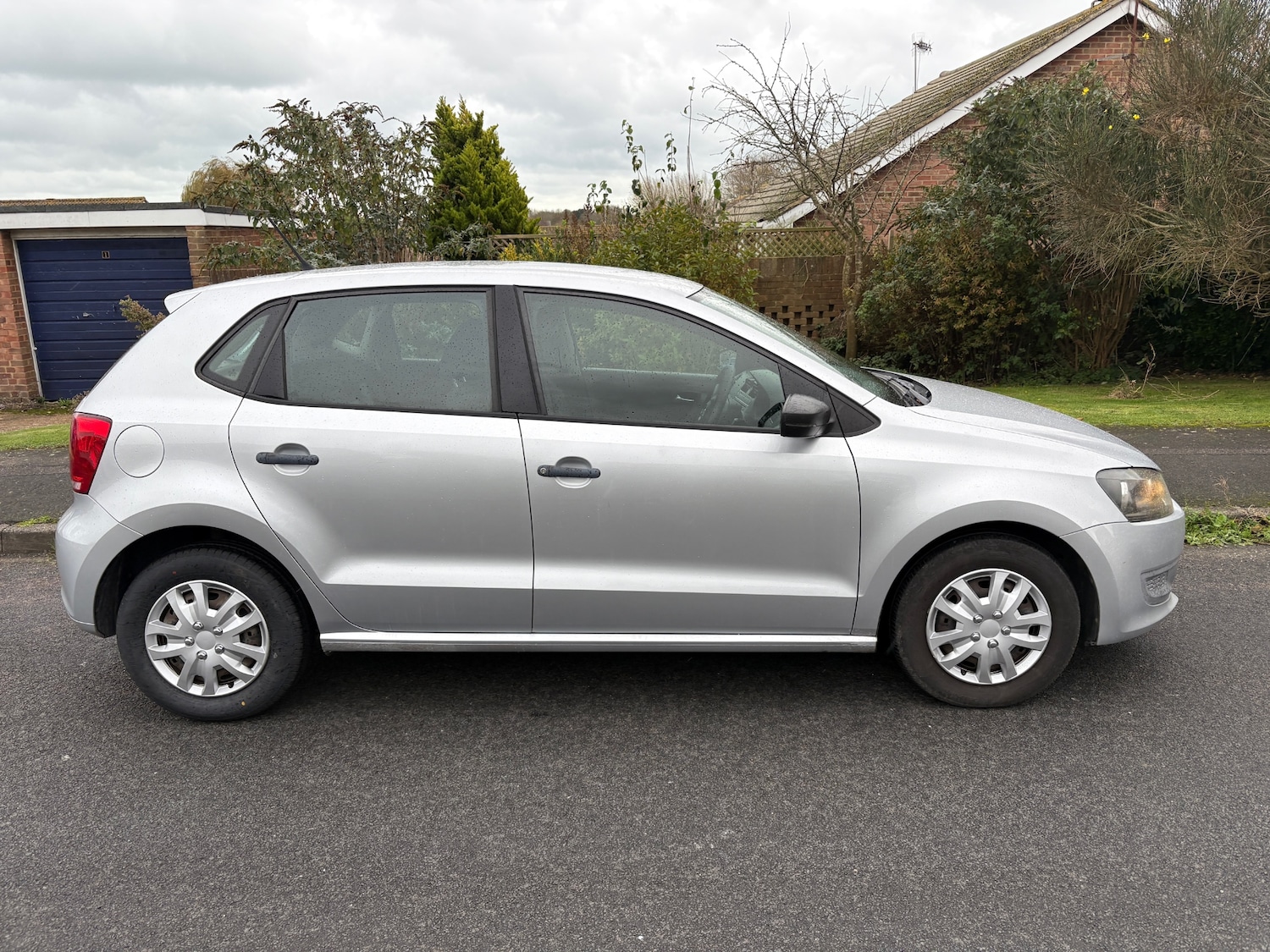 Used Volkswagen Polo 2010 for sale - 76663823: Photo 8