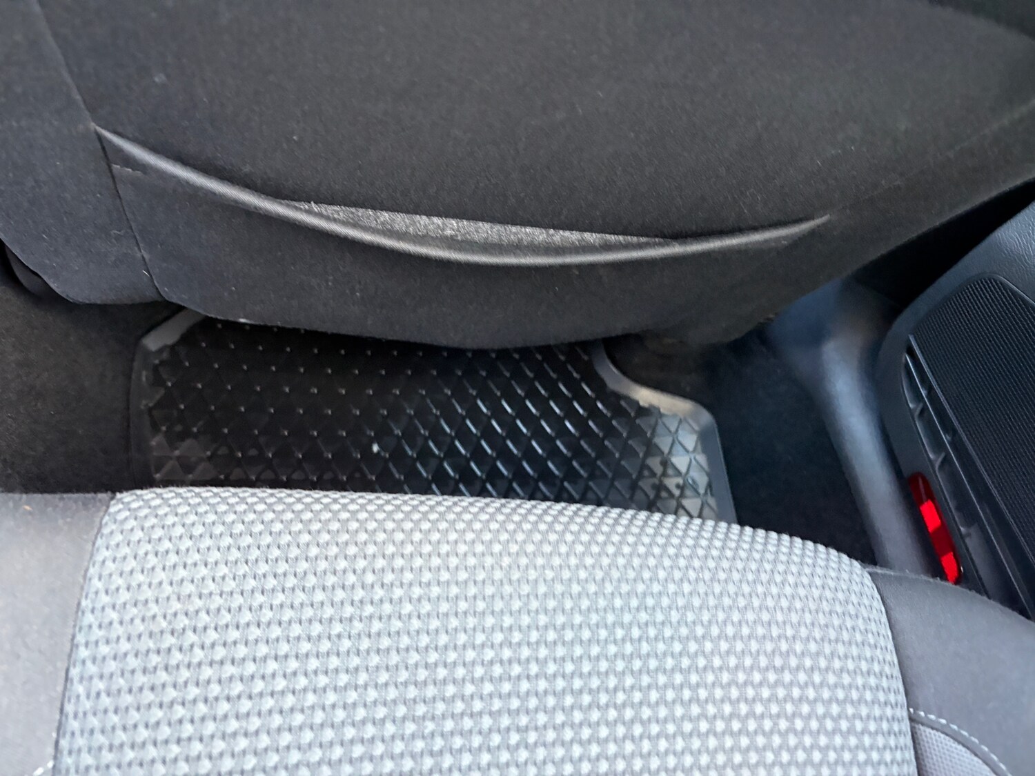 Used Volkswagen Golf 2011 for sale - 76904446: Photo 34