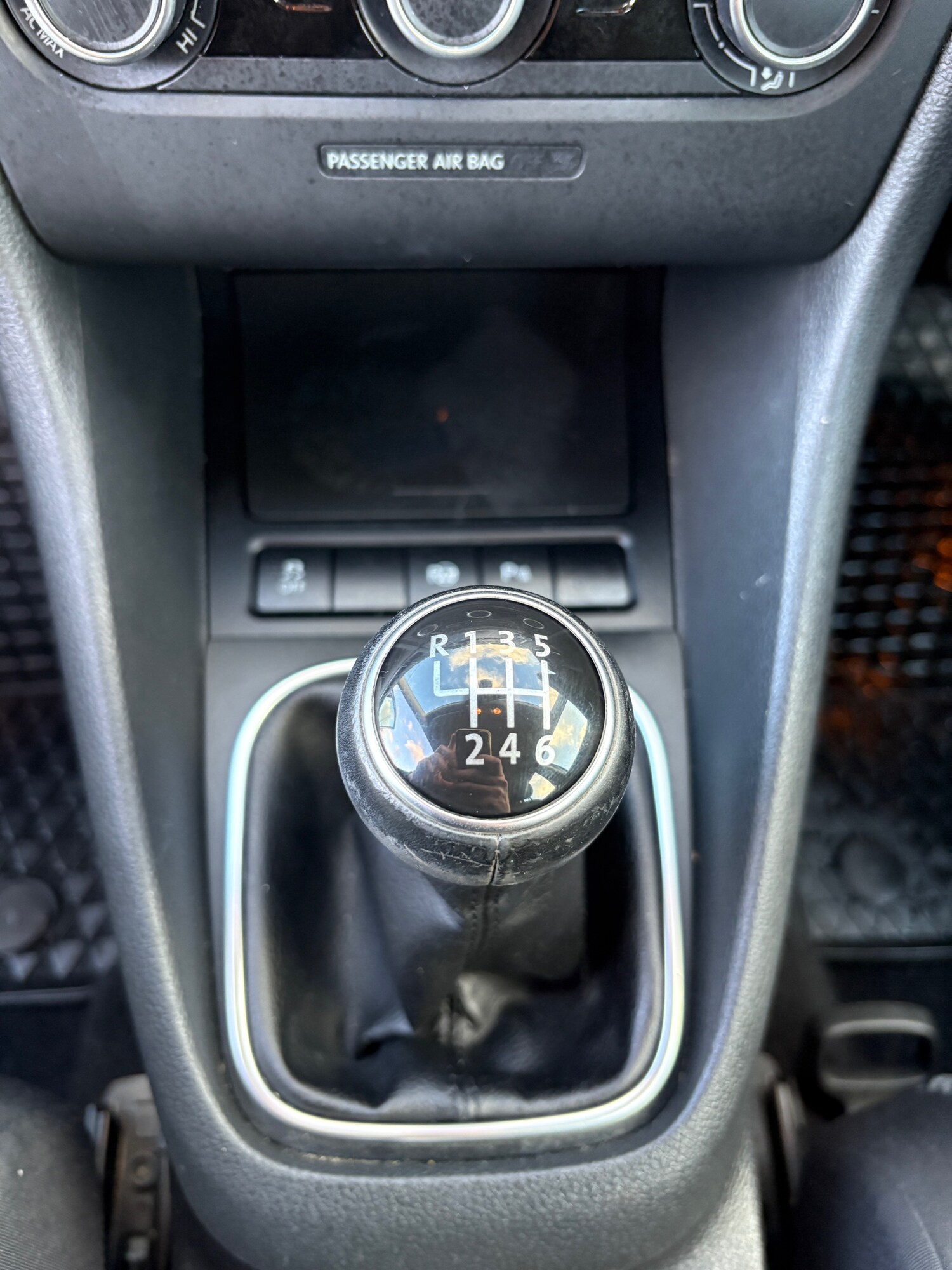 Used Volkswagen Golf 2011 for sale - 76904446: Photo 39