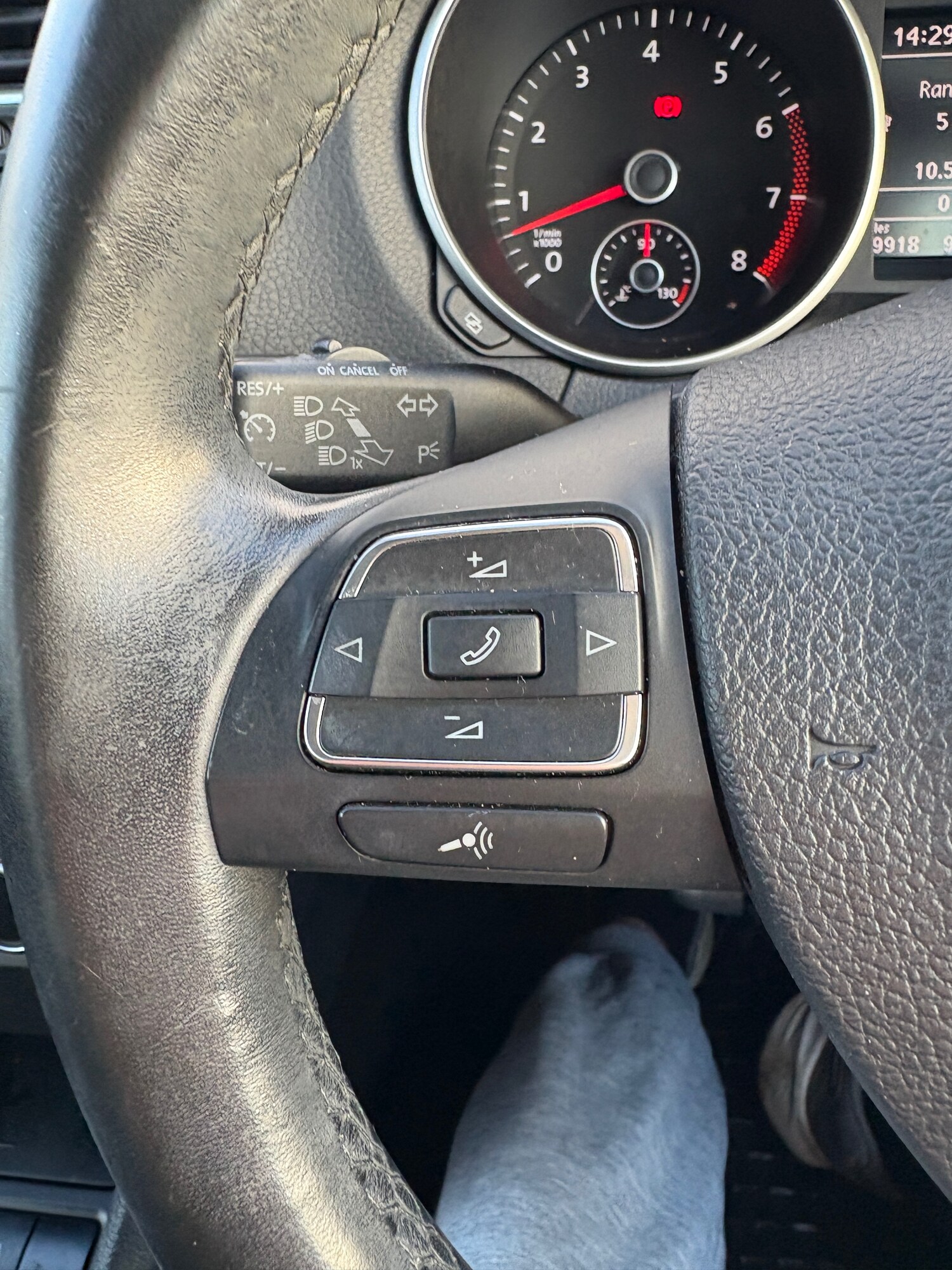 Used Volkswagen Golf 2011 for sale - 76904446: Photo 58