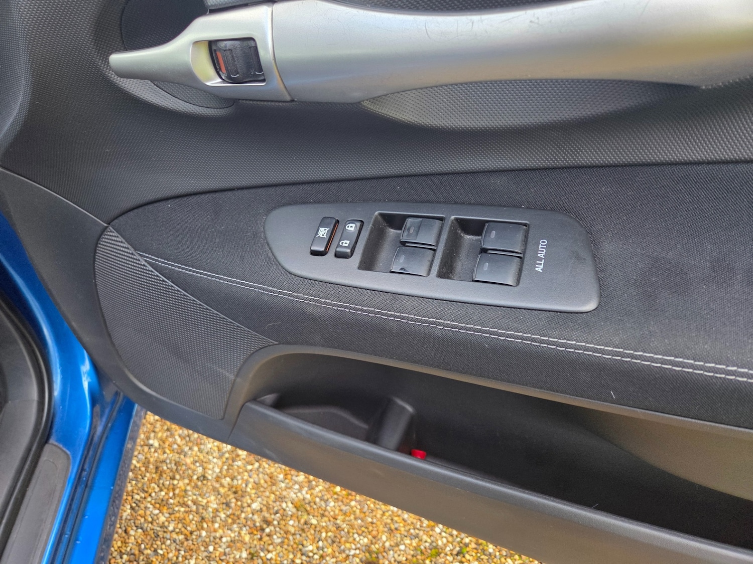 Used Toyota Auris 2011 for sale - 76566229: Photo 43