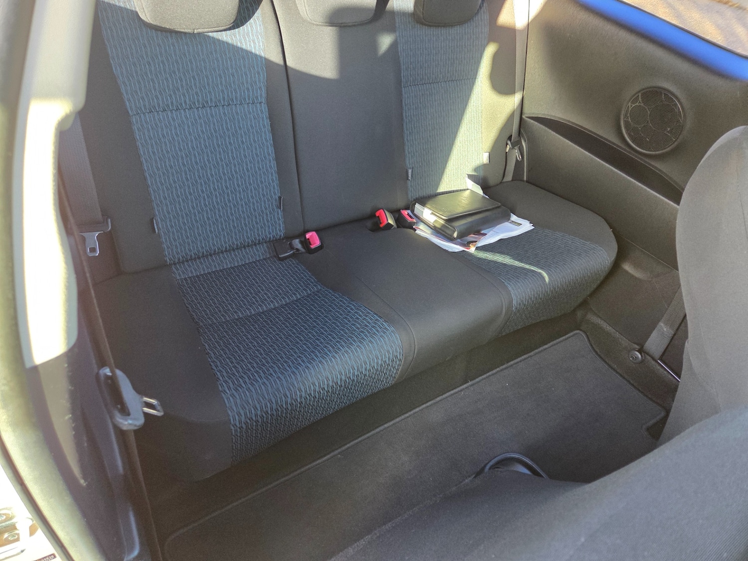 Used Toyota Yaris 2012 for sale - 76413057: Photo 16