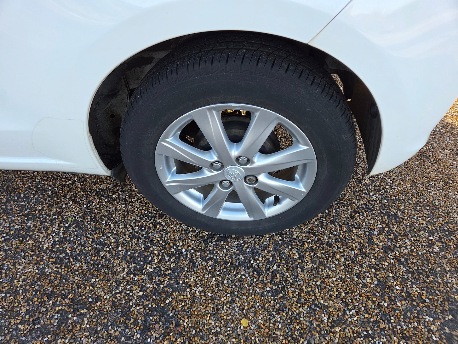 Used Toyota Yaris 2012 for sale - 76413057: Photo 20