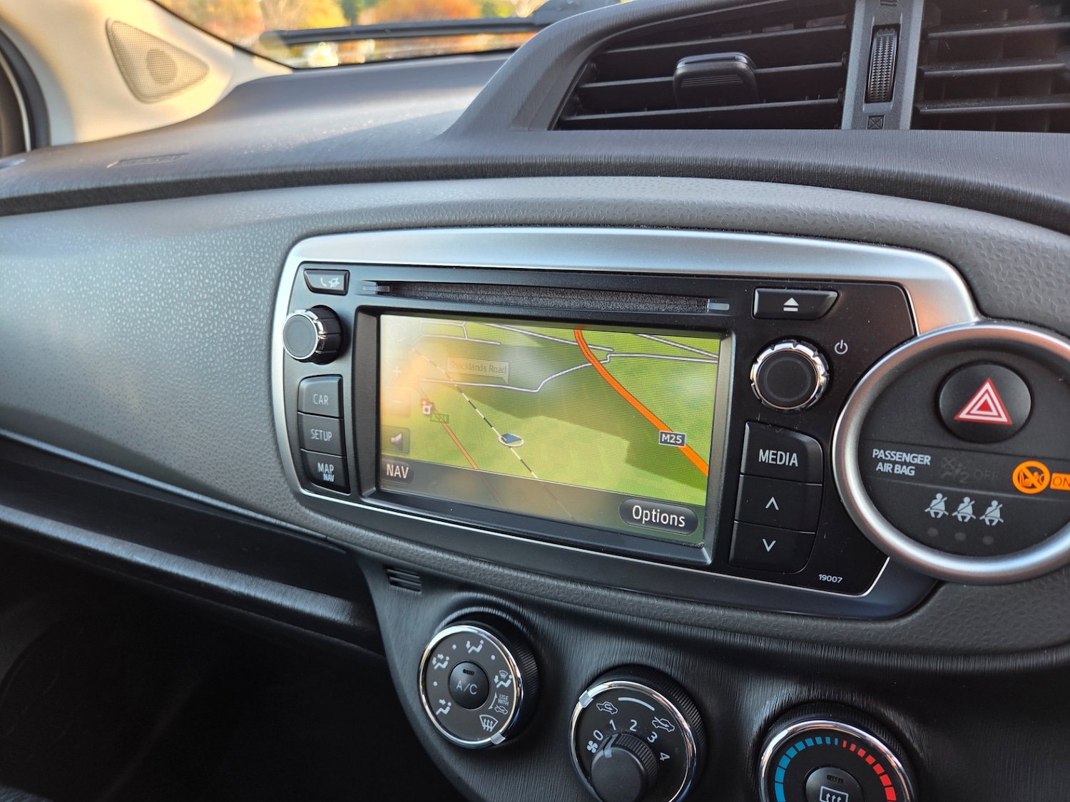 Used Toyota Yaris 2012 for sale - 76413057: Photo 25