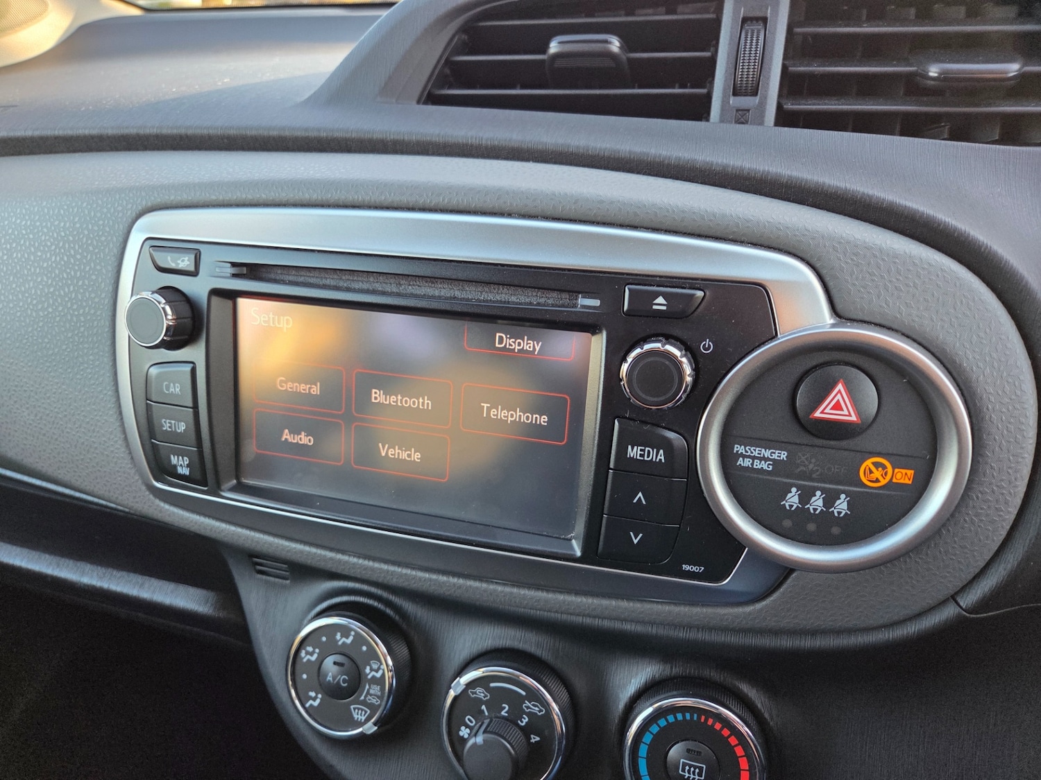 Used Toyota Yaris 2012 for sale - 76413057: Photo 29