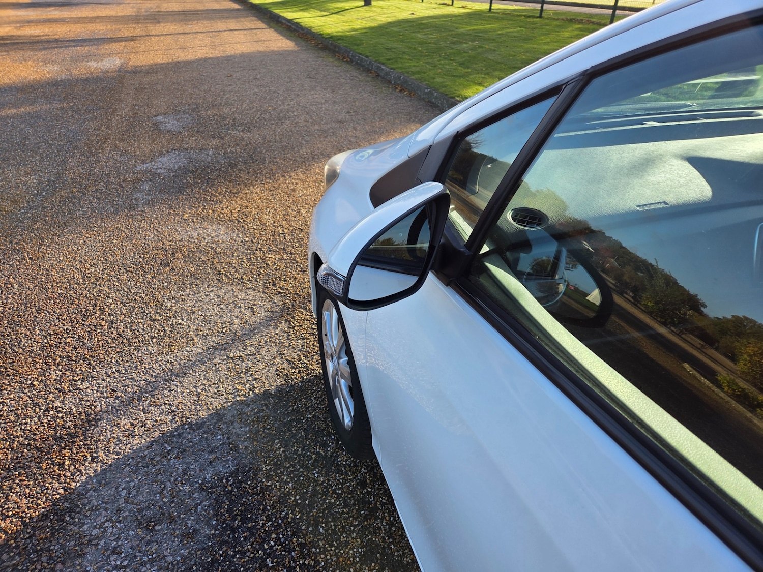 Used Toyota Yaris 2012 for sale - 76413057: Photo 39