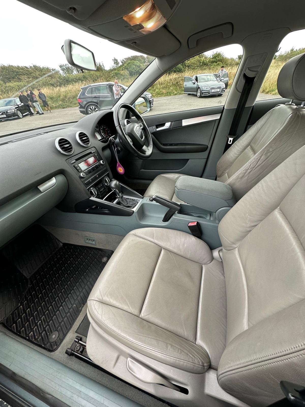 Used Audi A3 2010 for sale - 76618476: Photo 11