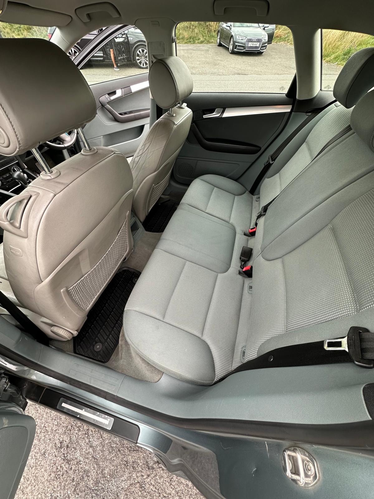 Used Audi A3 2010 for sale - 76618476: Photo 12