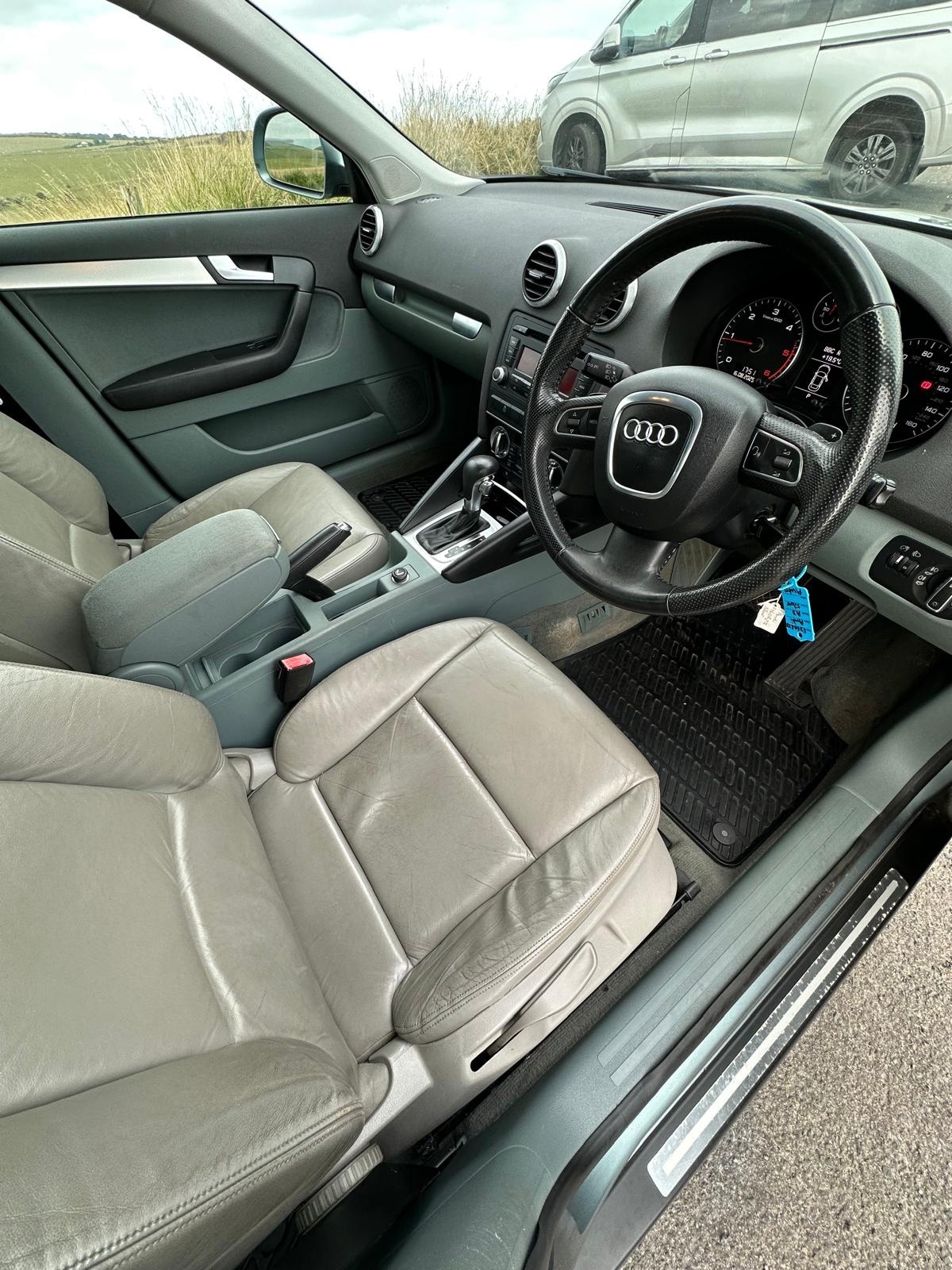 Used Audi A3 2010 for sale - 76618476: Photo 13