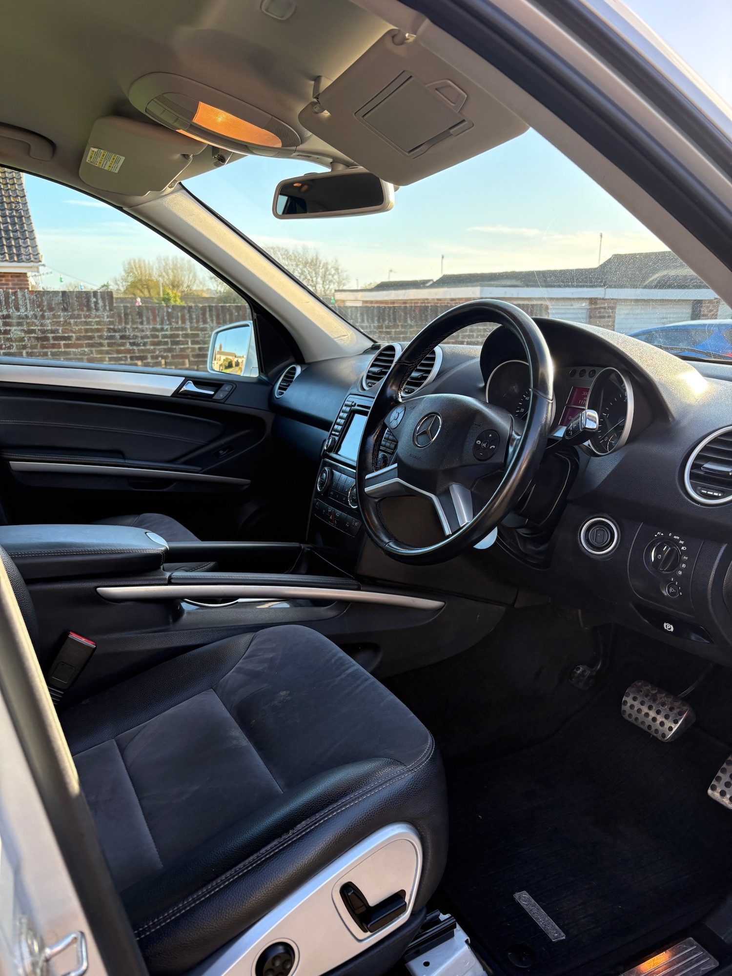 Used Mercedes-Benz M Class 2011 for sale - 76565008: Photo 9