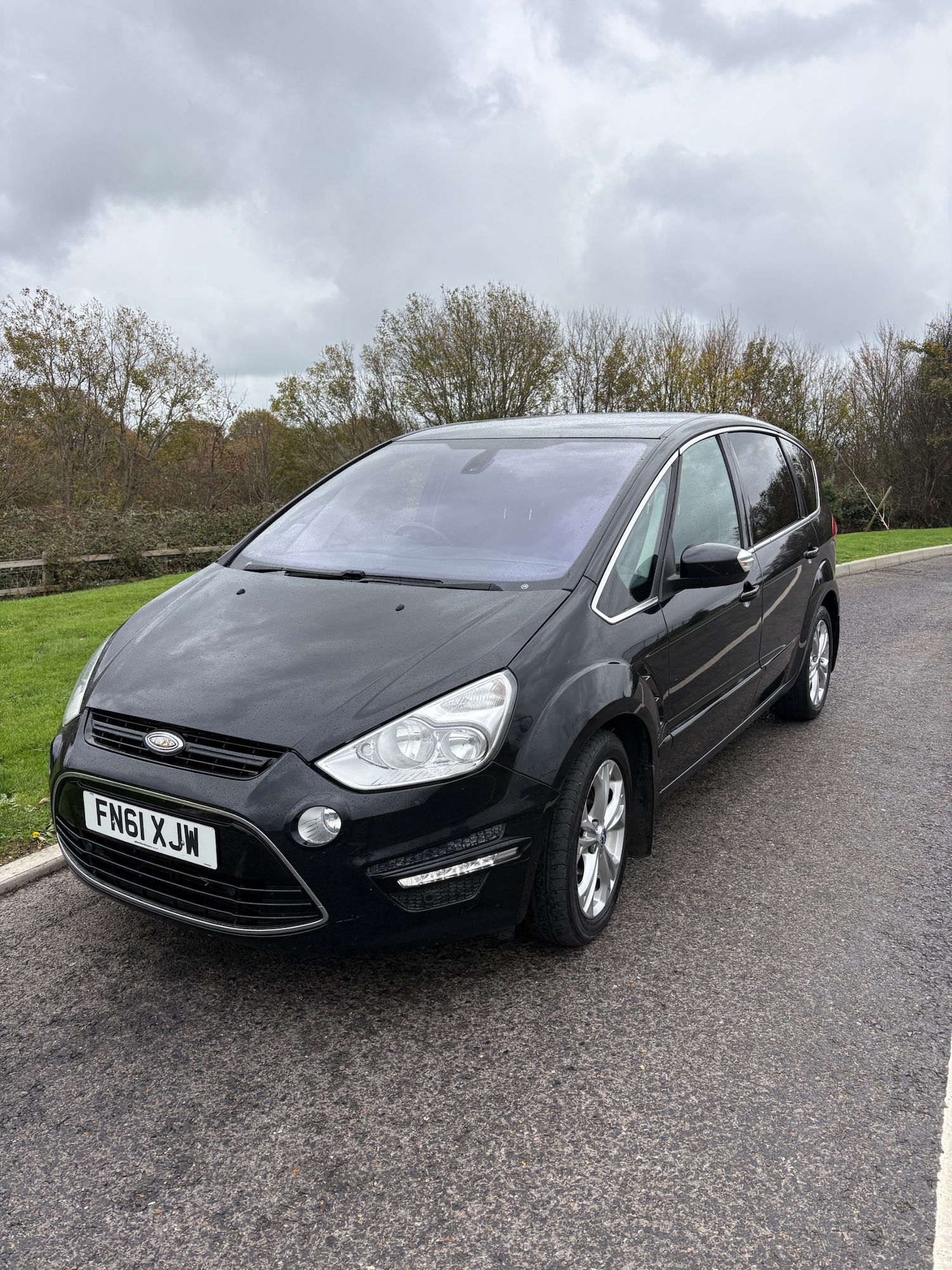 Used Ford S-Max 2011 for sale - 76663828: Photo 1