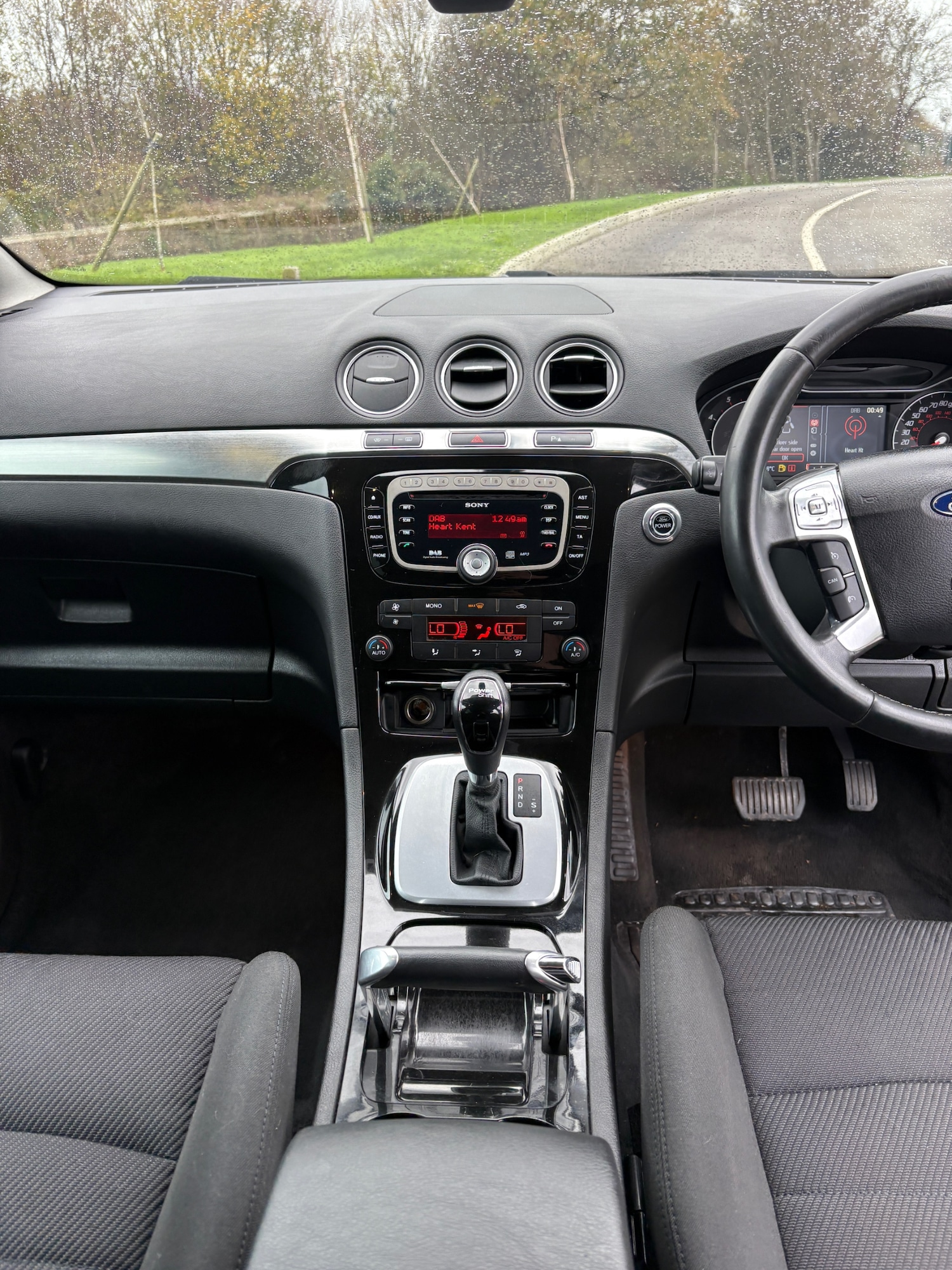 Used Ford S-Max 2011 for sale - 76663828: Photo 12