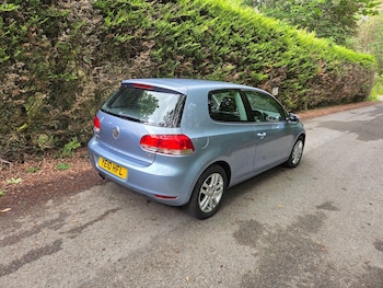 Used Volkswagen Golf 2010 for sale - 79133538: Photo