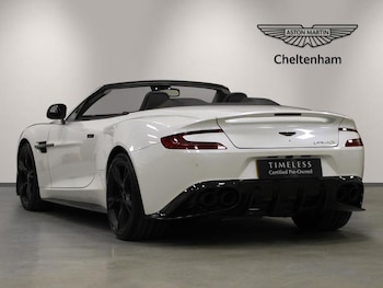 Used Aston Martin Vanquish 2018 for sale - 75203248: Photo