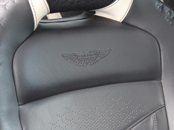 Used Aston Martin DBS 2022 for sale - 76104719: Photo 5